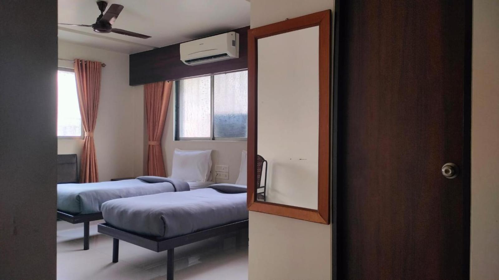 Hotel Sai Nidhi Executive-Mindspace Airoli Navi Mumbai Extérieur photo