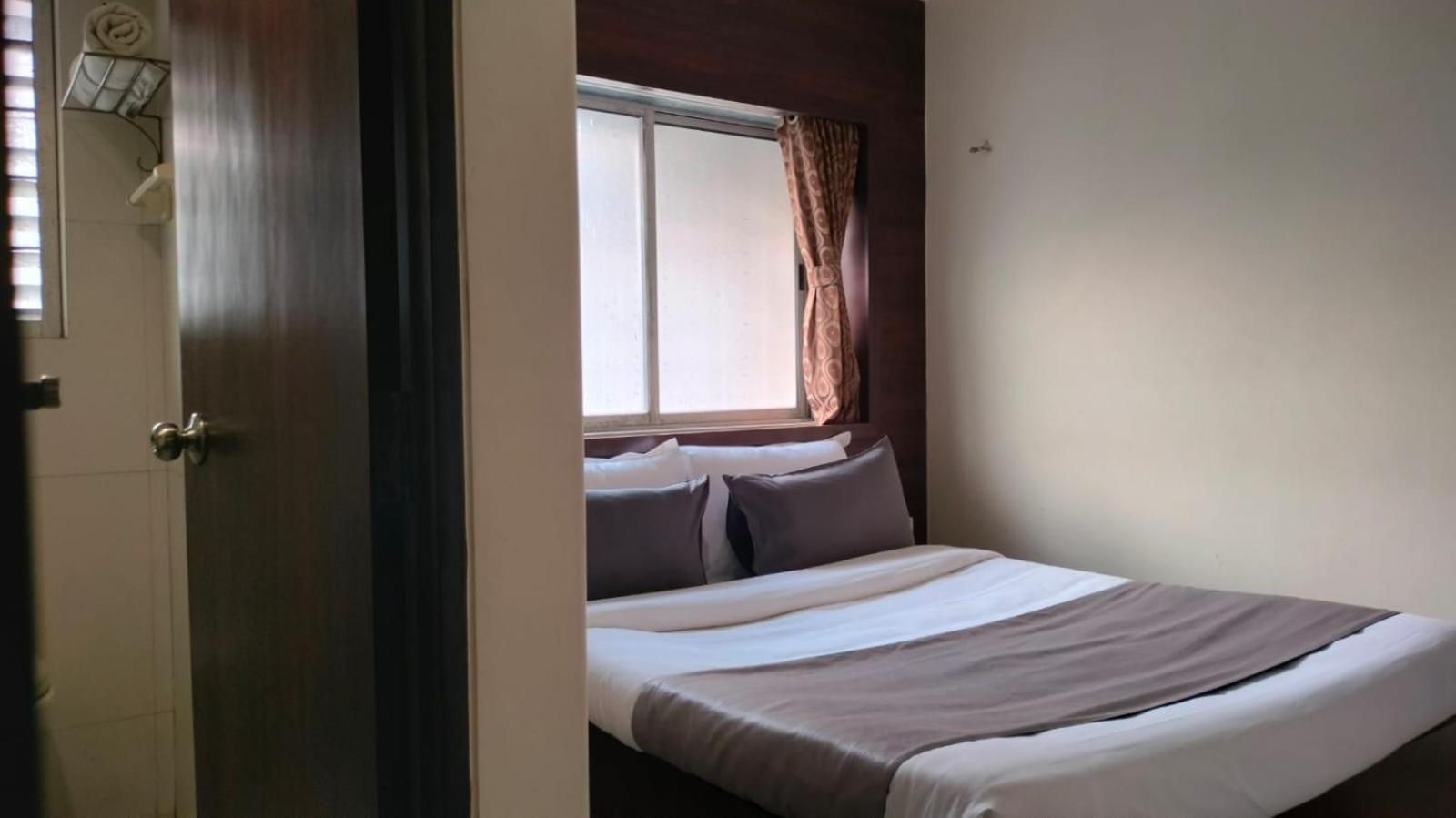 Hotel Sai Nidhi Executive-Mindspace Airoli Navi Mumbai Extérieur photo