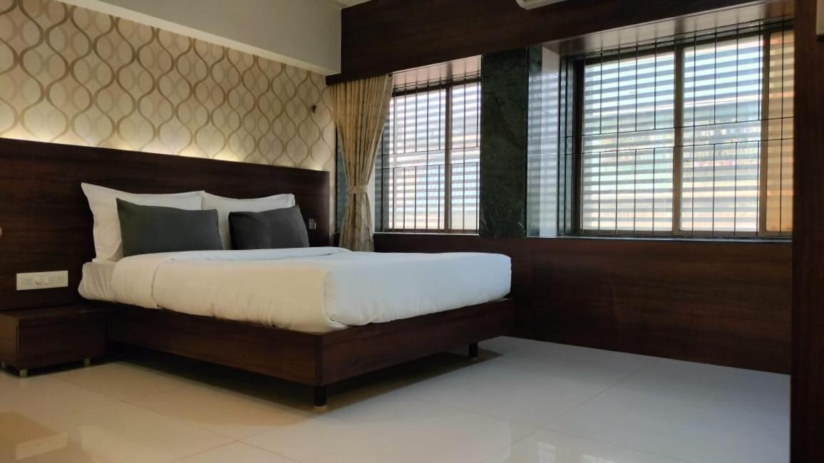 Hotel Sai Nidhi Executive-Mindspace Airoli Navi Mumbai Extérieur photo