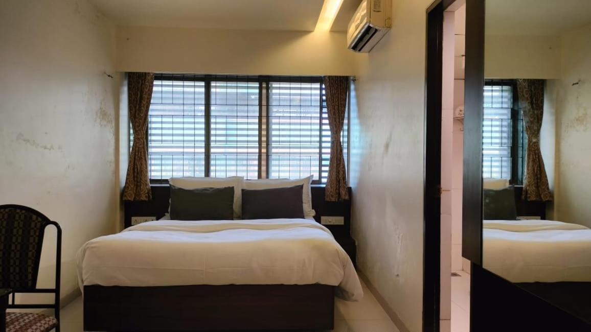 Hotel Sai Nidhi Executive-Mindspace Airoli Navi Mumbai Extérieur photo